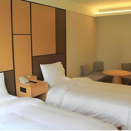 Ji Hotel Shanghai The Bund Tiantong Road Luaran gambar